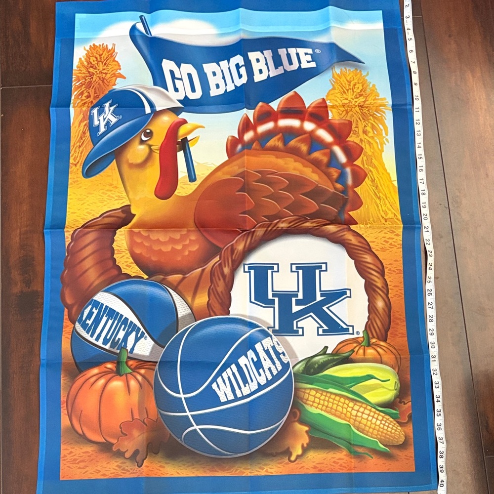Kentucky Wildcats 'Go Big Blue' Turkey Banner (28” x 40”)